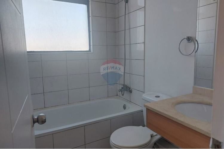 &quot;hogar acogedor en independencia, 2d/2b y piscina&quot;