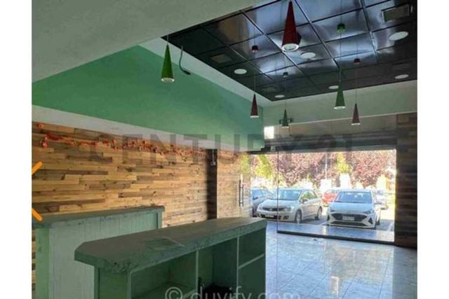 LOCAL COMERCIAL STRIP CENTER LA FLORIDA