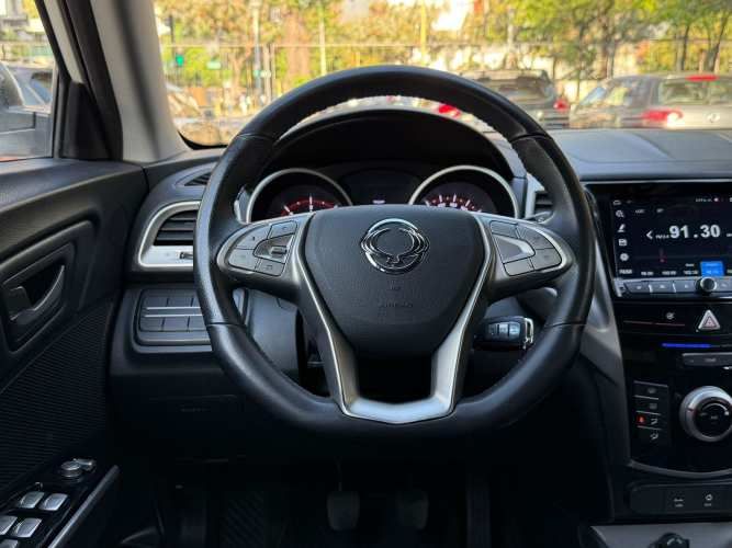 SSANGYONG TIVOLI  2019