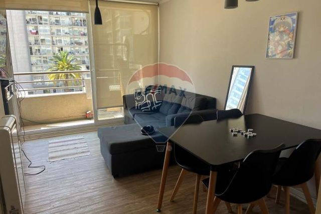 Un dormitorio/ oriente /semi nuevo