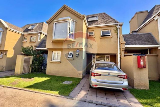 Casa en condominio, 4d y 4b , colegio andrée