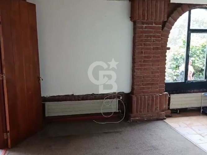 Gran Casa en Lo Barnechea, Barrio El Arrayán