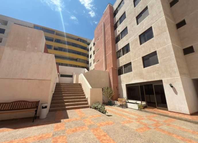 Se Vende Departamento 3 Dormitorios, 2 Baños Sector Sur Llacolen Valor 4.300UF