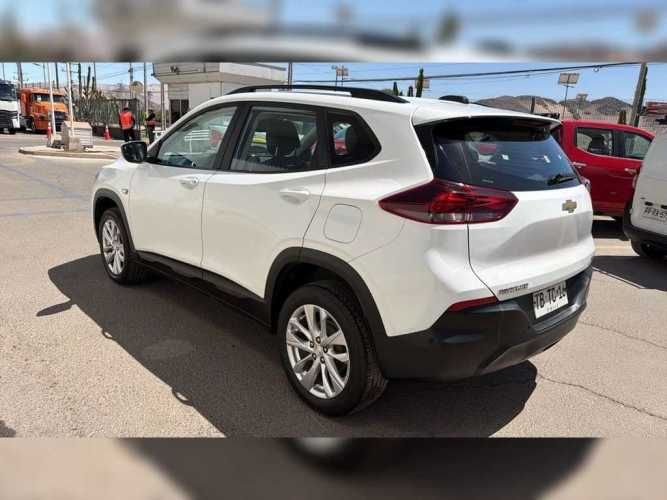 CHEVROLET TRACKER 2024