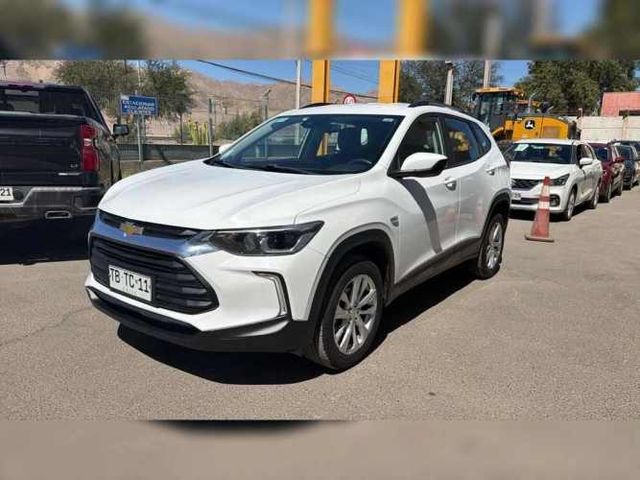 CHEVROLET TRACKER 2024