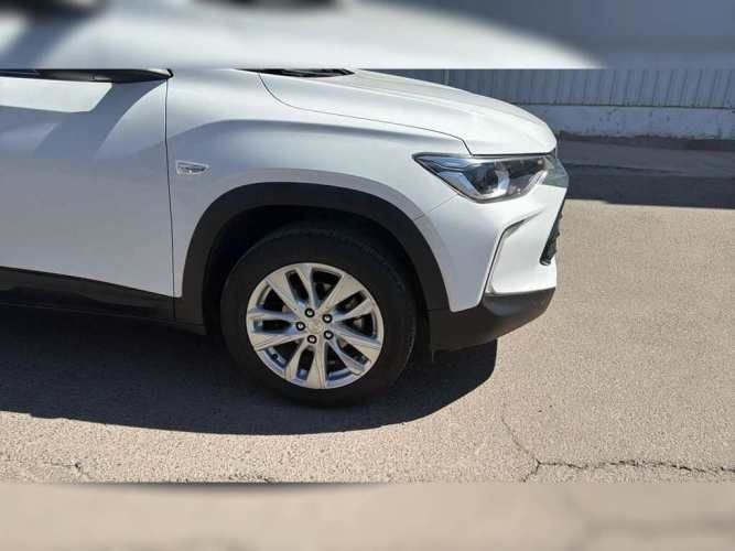 CHEVROLET TRACKER 2024