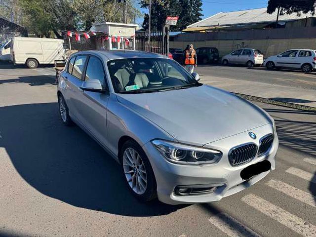 Auto BMW  2019 modelo 118