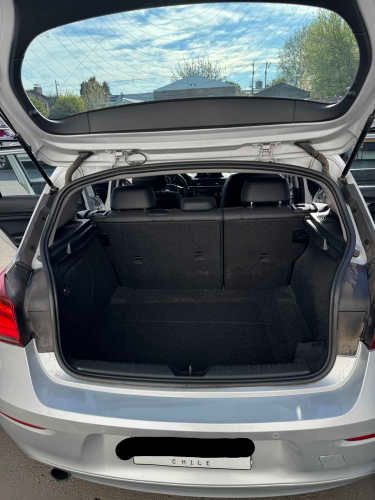 Auto BMW  2019 modelo 118