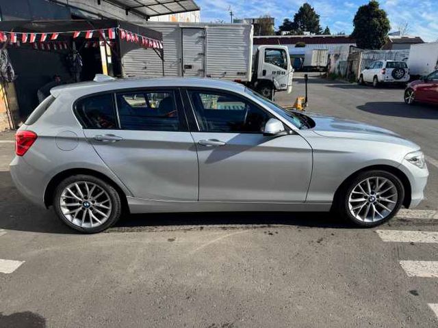 Auto BMW  2019 modelo 118