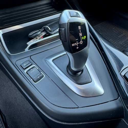 Auto BMW  2019 modelo 118