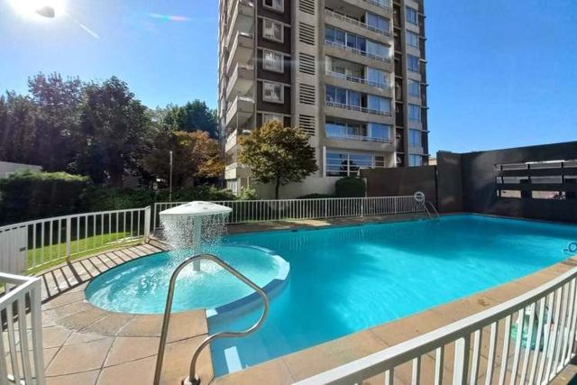 AMPLIO DEPARTAMENTO EN MACUL! (127000)