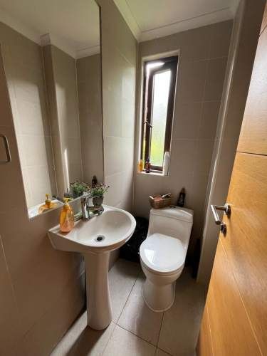 Casa estilo Town House en Condominio