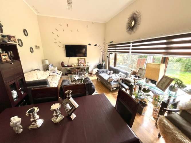 Casa estilo Town House en Condominio