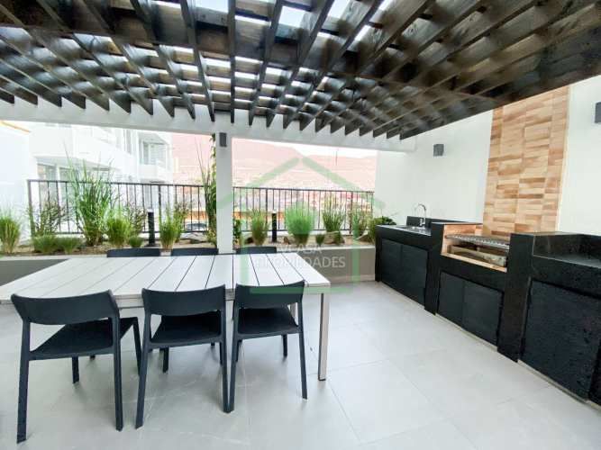 DEPARTAMENTO EDIFICIO PARADISE