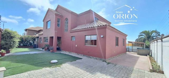 Arriendo Excelente Casa en Peñuelas (127050)