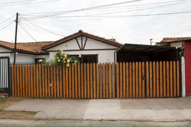 CASA EN VENTA CIUDAD SATELITE MAIPÚ