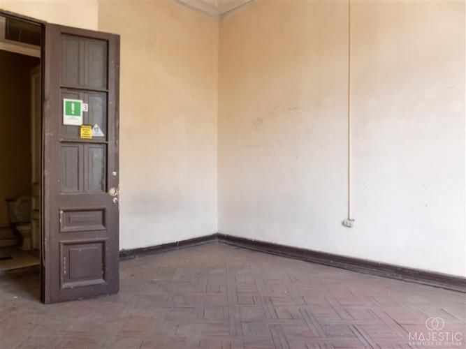 LOCAL COMERCIAL vergara 130