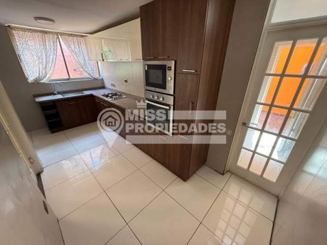 SE VENDE CASA EN CONDOMINIO JARDINES DEL NORTE III