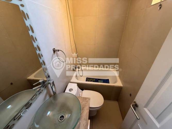 SE VENDE CASA EN CONDOMINIO JARDINES DEL NORTE III