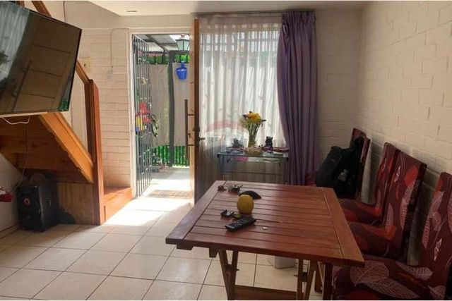 Venta en casa 2d 1b 2e en maipú