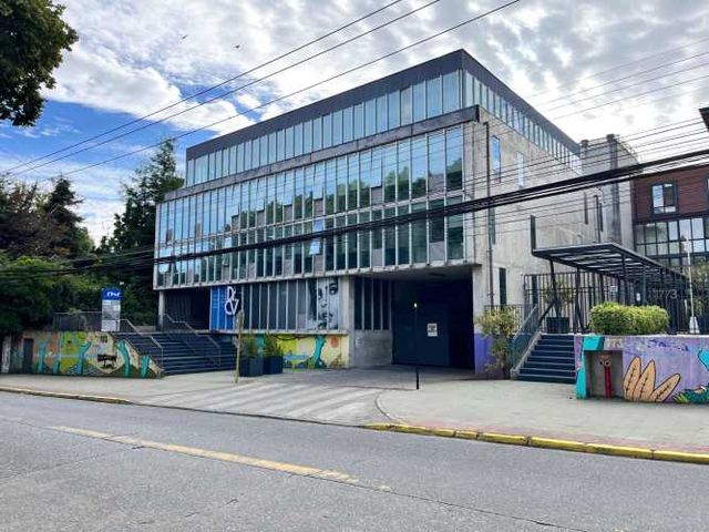 Venta de amplia Oficina para Inversión