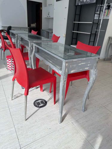 Mesas de madera envejecida