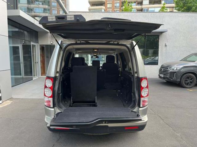 Land Rover Discovery 4 3,0 V6 HSE DSL 4x4 (2011)