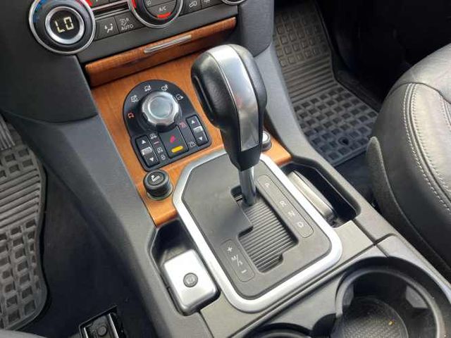 Land Rover Discovery 4 3,0 V6 HSE DSL 4x4 (2011)