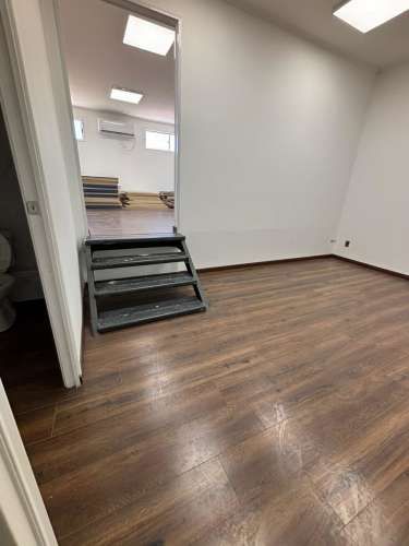 ARRIENDO AMPLIO LOCAL COMERCIAL ÑUÑOA