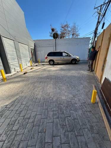 ARRIENDO AMPLIO LOCAL COMERCIAL ÑUÑOA