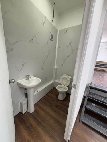 ARRIENDO AMPLIO LOCAL COMERCIAL ÑUÑOA