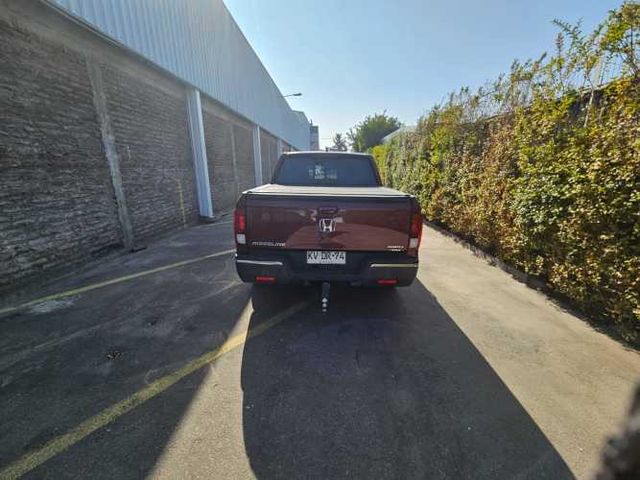 CAMIONETA HONDA RIDGELINE