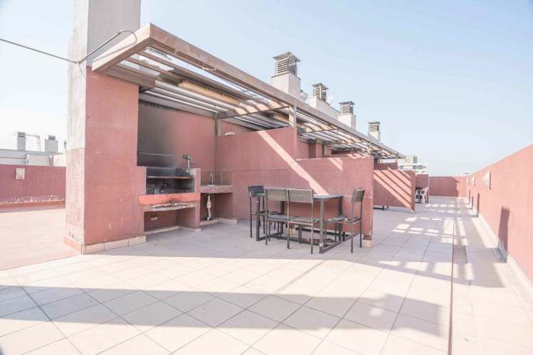 San Martín 870 (1 Bod) [1059-1]