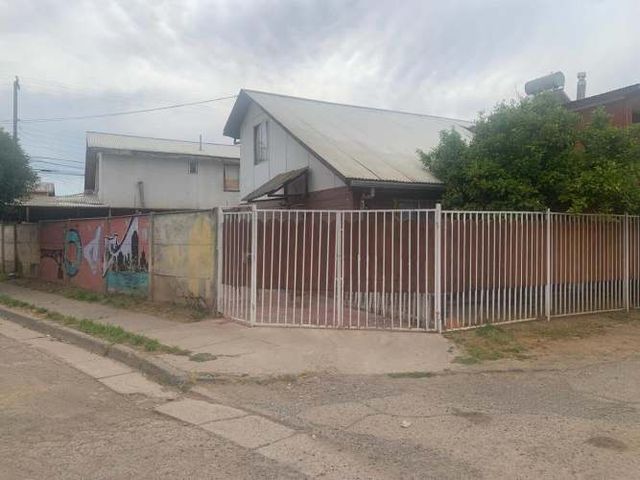 Casa en venta de 3 dormitorios c/2 estacionamiento en sector norte de Rancagua
