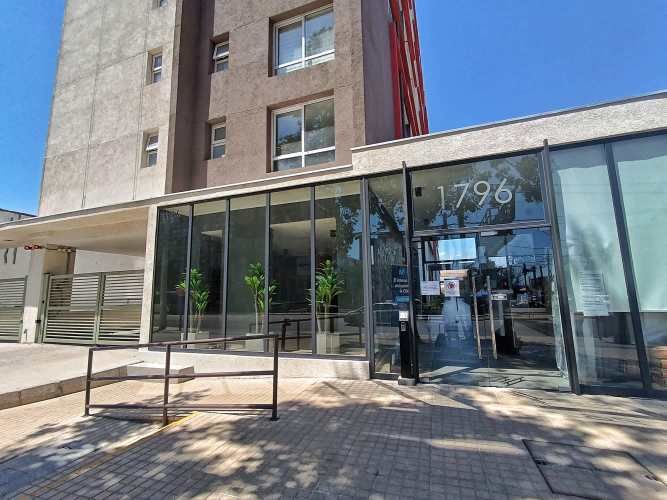 Av. Vicuña Mackenna  [2536-1]