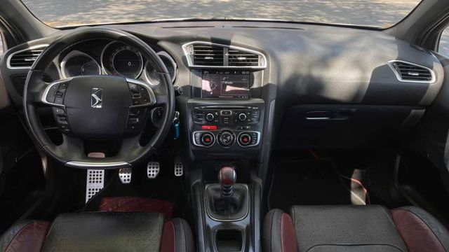 Citroen DS4 THP200 1.6 (2013)