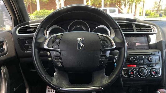 Citroen DS4 THP200 1.6 (2013)