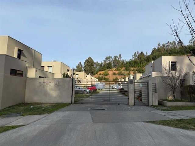 CASA San Pedro de la Paz, Sector Catirai, Condominio Catirai