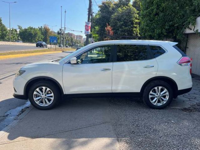 NISSAN X-TRAIL SENSE 2.5 CVT 7A 2015 3 CORRIDAS