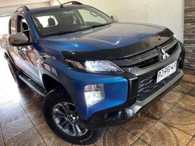 MITSUBISHI L200 2021 4X4 DAKAR