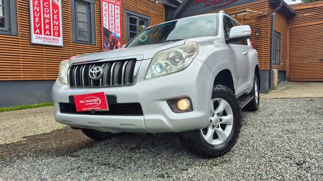 TOYOTA LAND CRUISER PRADO 2013