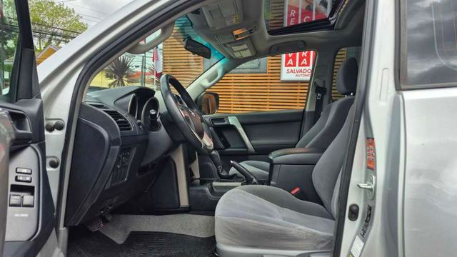TOYOTA LAND CRUISER PRADO 2013