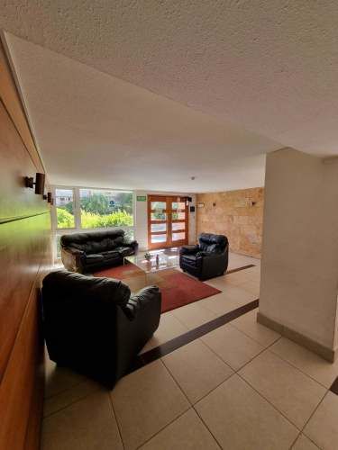 Departamento amoblado frente al mall del trebol