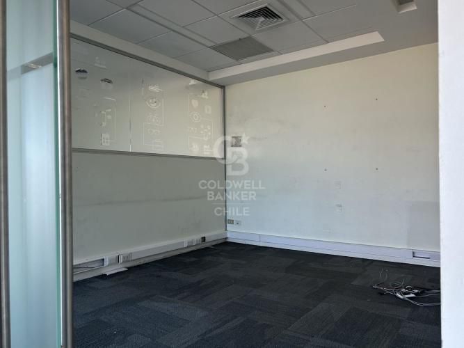 Oficina ubicada en Torres del Parque, Las Condes