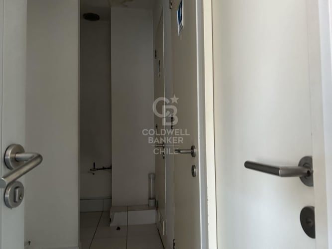 Oficina ubicada en Torres del Parque, Las Condes