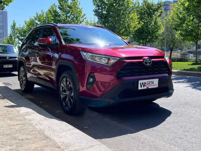 TOYOTA RAV 4 XLE 2.0 AT 2024