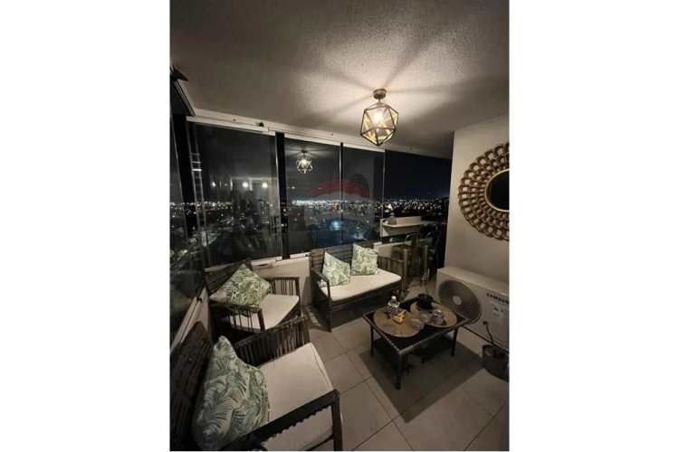 Hermoso departamento a pasos de metro lo vial