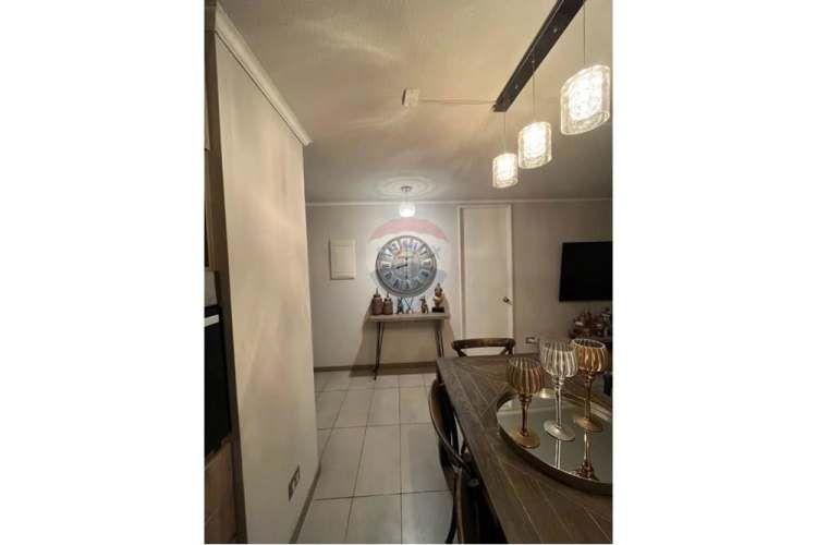 Hermoso departamento a pasos de metro lo vial