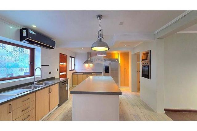 Oportunidad equipada -casa en condominio-los andes