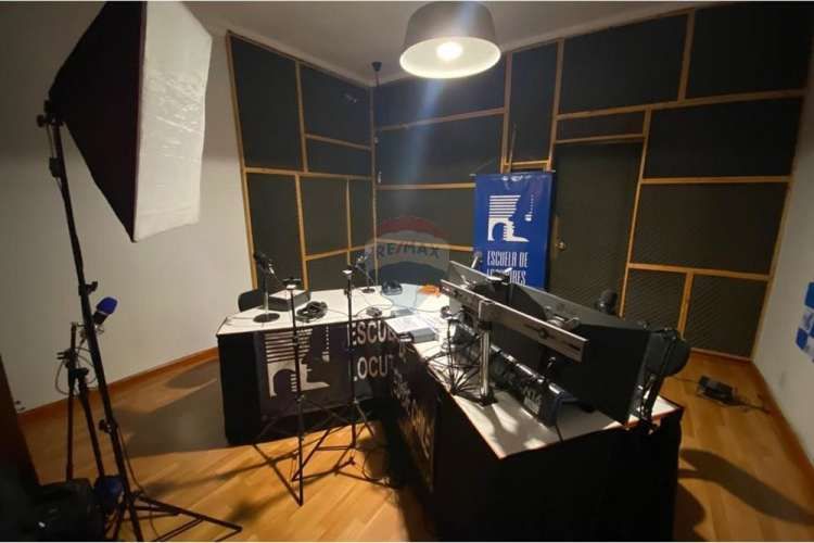 Inversión en oficina histórica en providencia